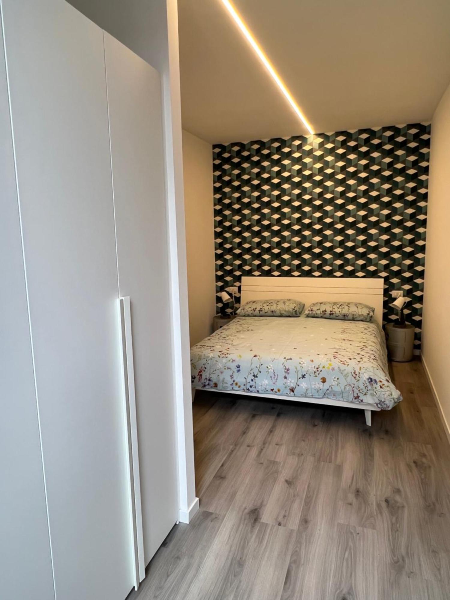 Apartament Blue Sapphire Como Cozy Flat In Center Of City Zewnętrze zdjęcie